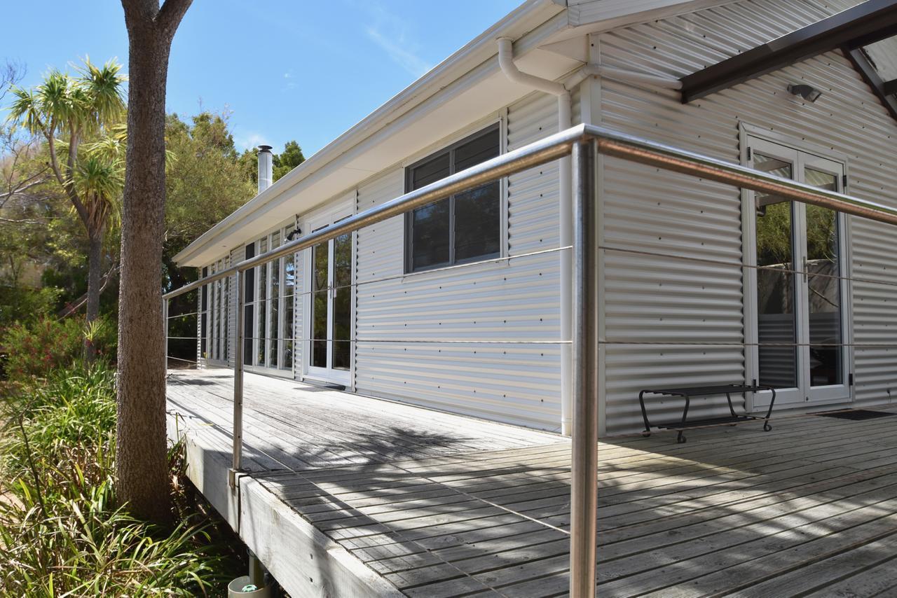 Freycinet Sanctuary @ Oyster Bay Vila Coles Bay Exterior foto